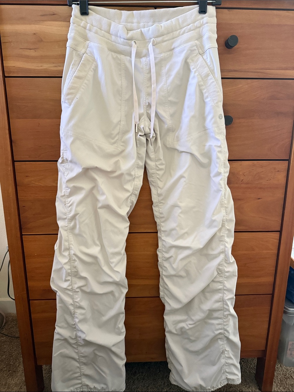 lululemon Women's Dance Studio Pants in Light Khaki Color Size 4